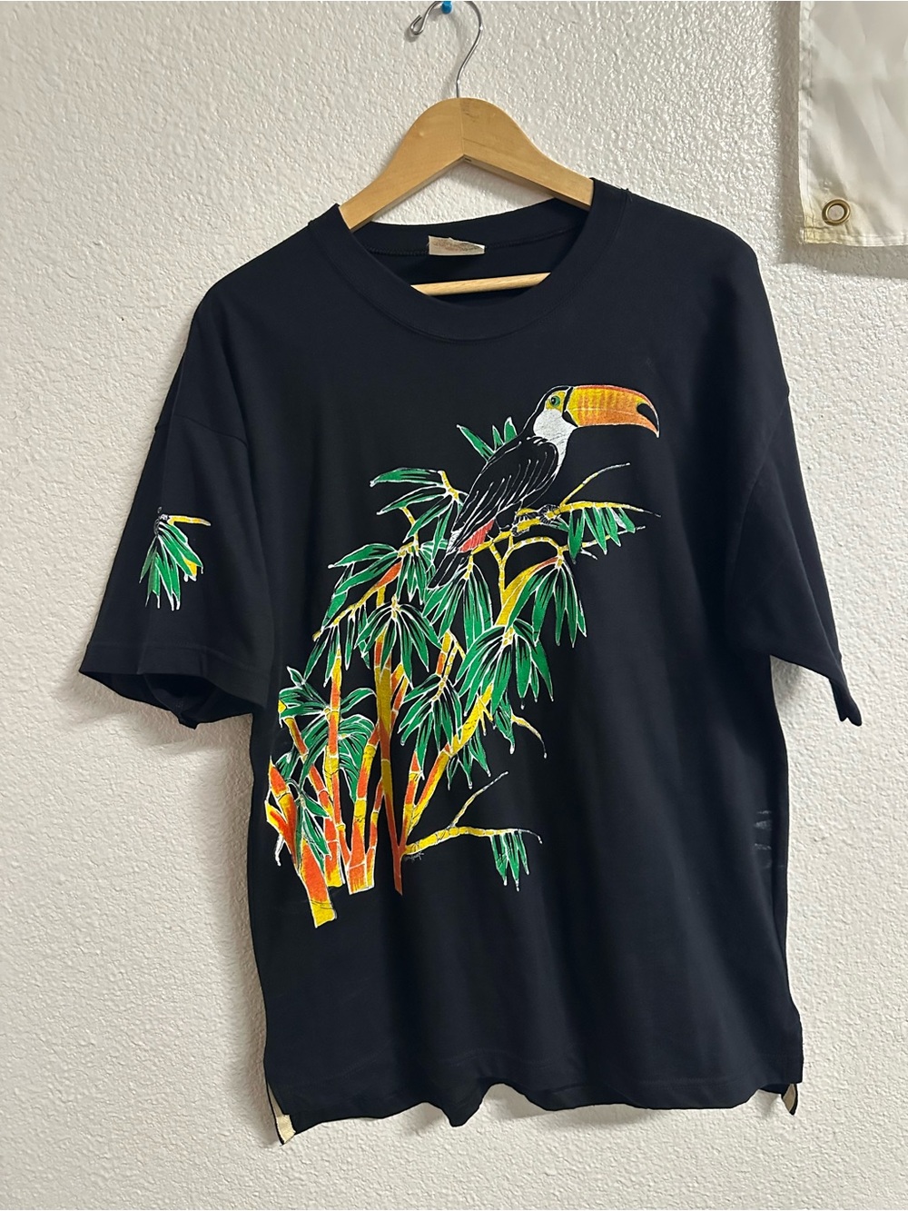 Black Short Sleeve Toucan Graphic Tee